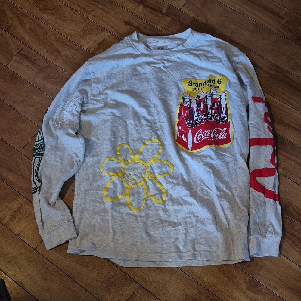 PacSun Coca-Cola Gray Long Sleeve Shirt